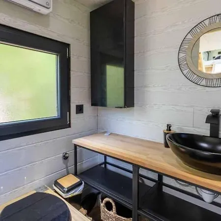 Chalet Mini Maison Tiny House 6 Per 3800m2 Jardin Jacuzzi