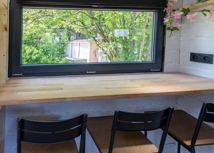 Mini Maison Tiny House 6 Per 3800m2 Jardin Jacuzzi * 퐁토 콩보